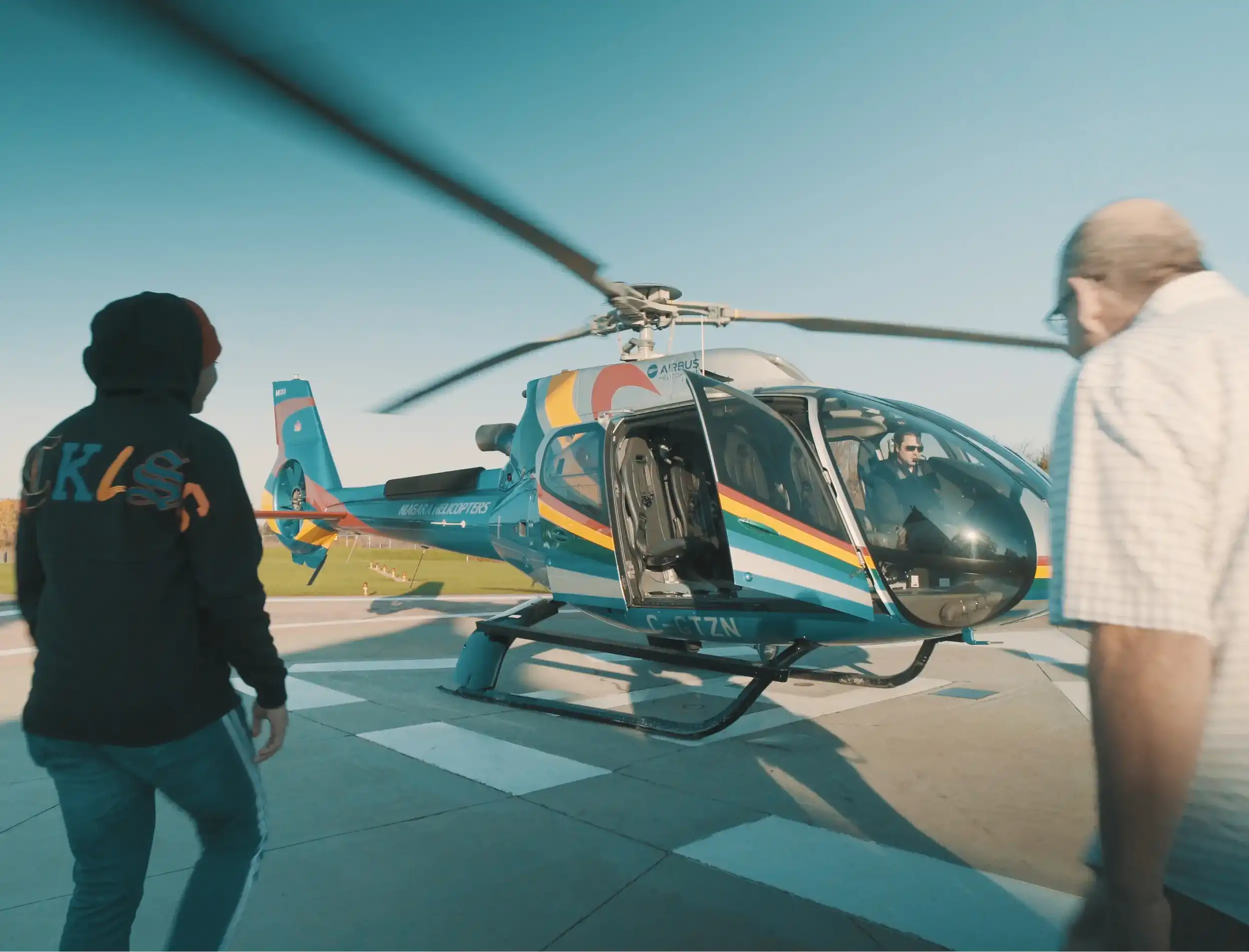 Helicopter to private Niagara Falls Tour